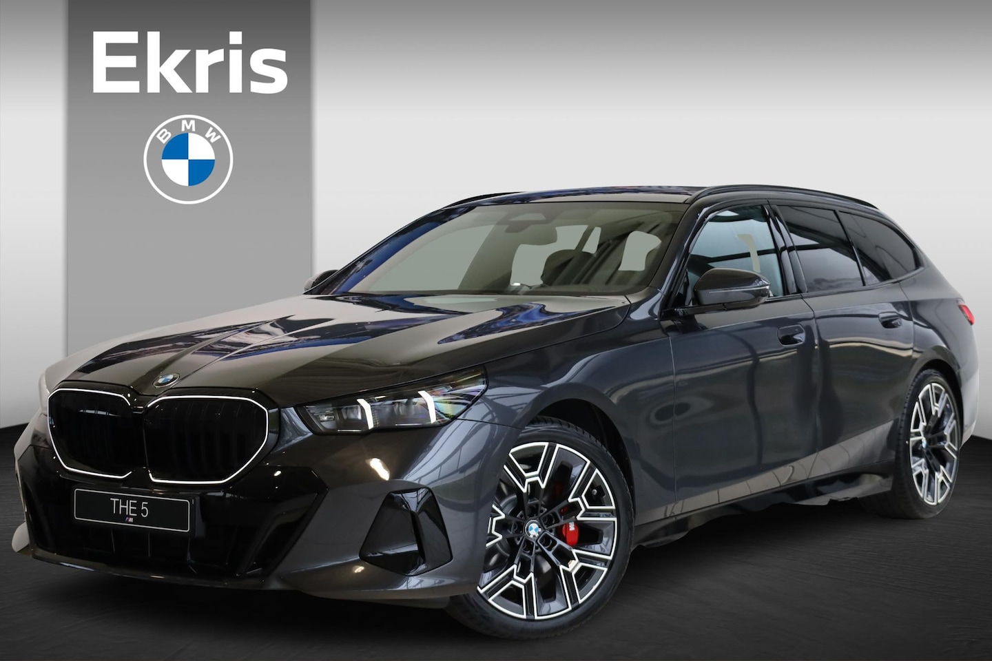 BMW 5-serie Touring - 520i M Sportpakket Pro | Comfort Pack | Travel Pack | Innovation Pack | Trekhaak | Bowers - AutoWereld.nl