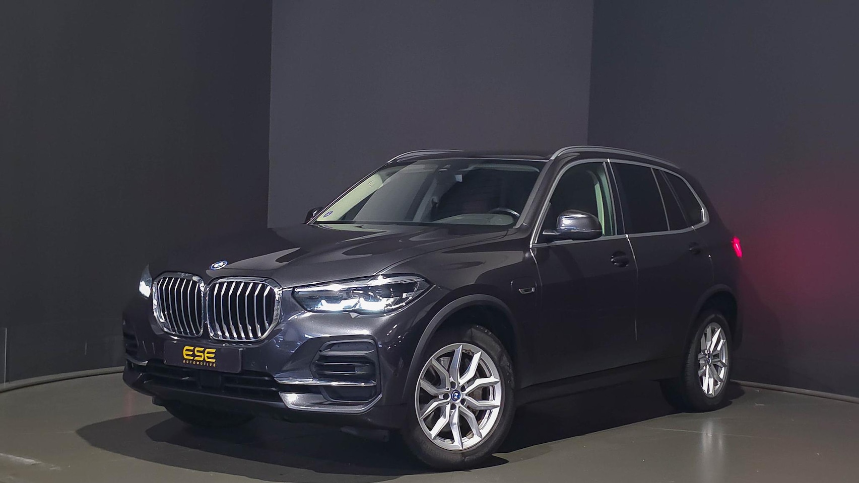 BMW X5 - xDrive45e High Executive | Trekhaak | Carplay | Stoelverwarming - AutoWereld.nl