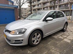 Volkswagen Golf - 1.2 TSI Comfortline