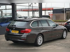 BMW 3-serie Touring - 318i Essential