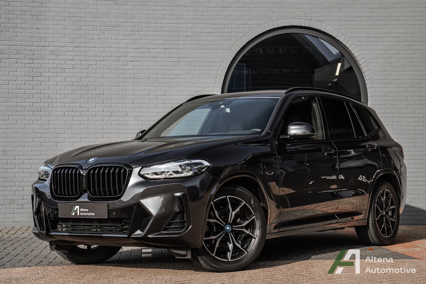 BMW X3 - xDrive30e M-sport, trekhaak, panodak, comfort acces, camera, hifi - AutoWereld.nl