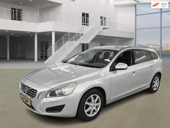 Volvo V60 - 2.0 D3 R-Design