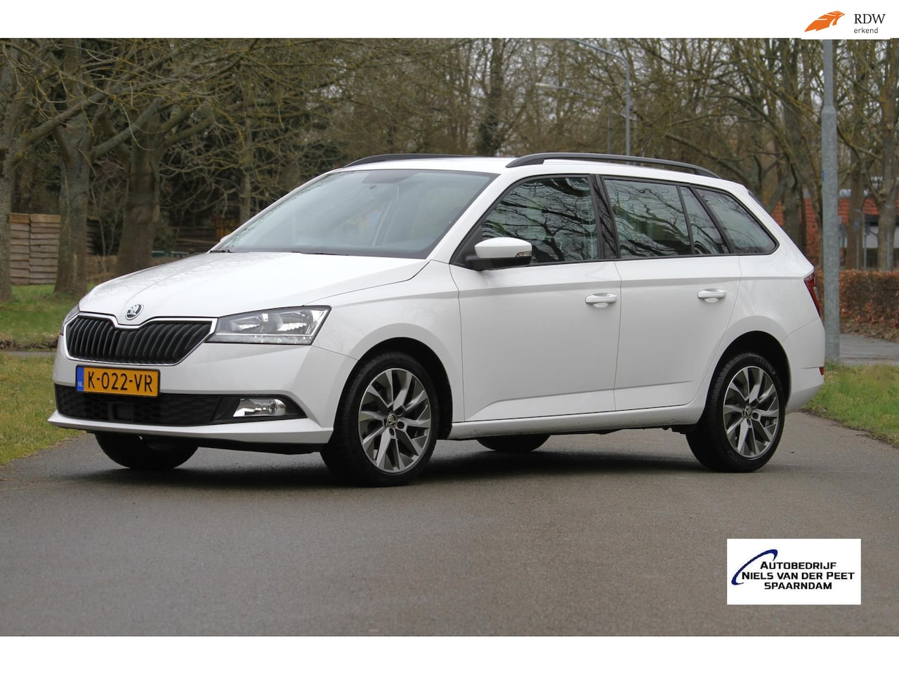 Skoda Fabia Combi - 1.0 TSI Business Edition / Van 1e eigenaar / Airco / Cruise control / Parkeersensoren / Sp - AutoWereld.nl