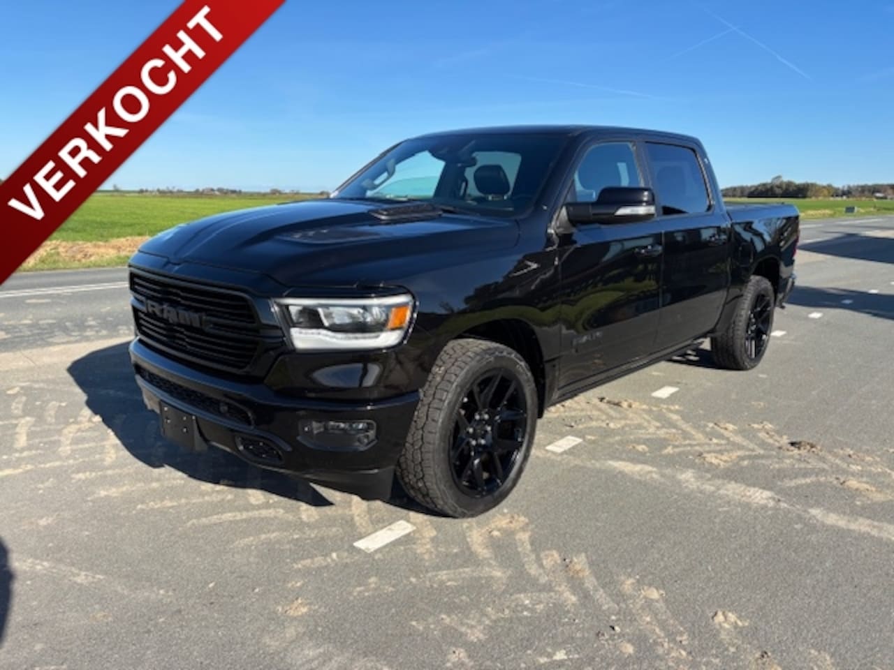 Dodge Ram 1500 - SPORT 200 liter lpg lucht vering financiring v/a 350 p/m - AutoWereld.nl
