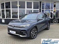 Volkswagen Tiguan - 1.5 eHybrid R-Line 272PK ELEKTR TREKHAAK NIEUW