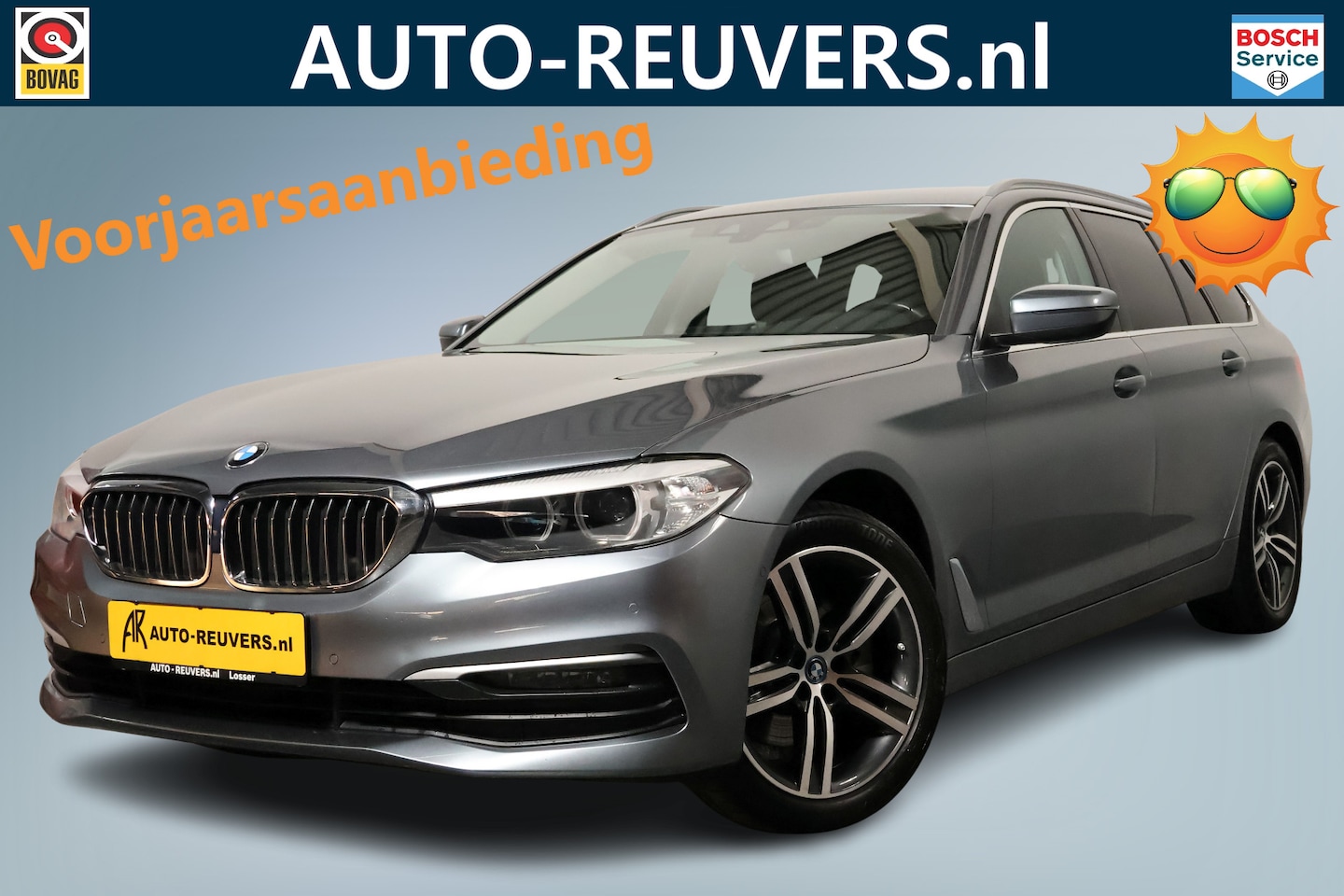 BMW 5-serie Touring - 520i / LED / Leder / CarPlay / Trekhaak / Cam - AutoWereld.nl
