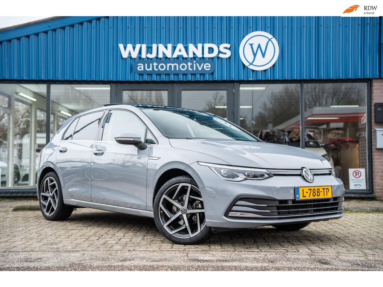 Volkswagen Golf - 1.5 TSI R-Line Business Volle koets! Dealer - AutoWereld.nl