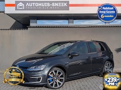 Volkswagen Golf - 1.4 TSI GTE Leer / Panodak / Carplay