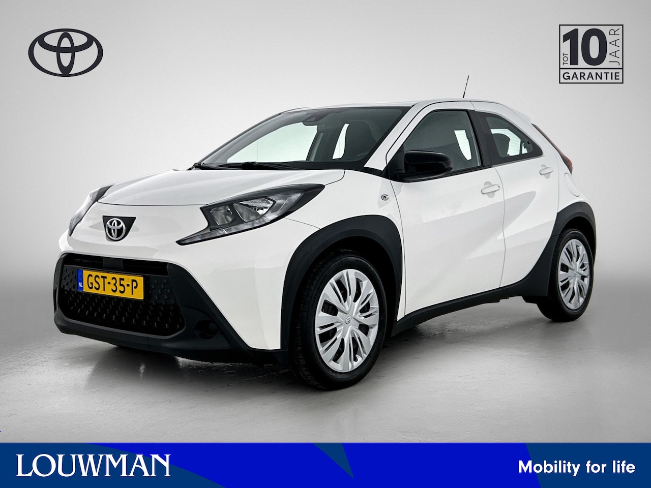 Toyota Aygo X - 1.0 VVT-i S-CVT Play | AUTOMAAT!! | Apple Carplay & Android Auto | ACC | Airco | - AutoWereld.nl