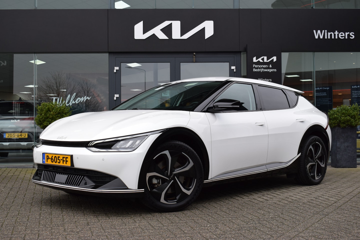 Kia EV6 - Plus 77.4 kWh | Stoel + Stuurverwarming | Adaptieve Cruise Control | Climate Control | Tot - AutoWereld.nl