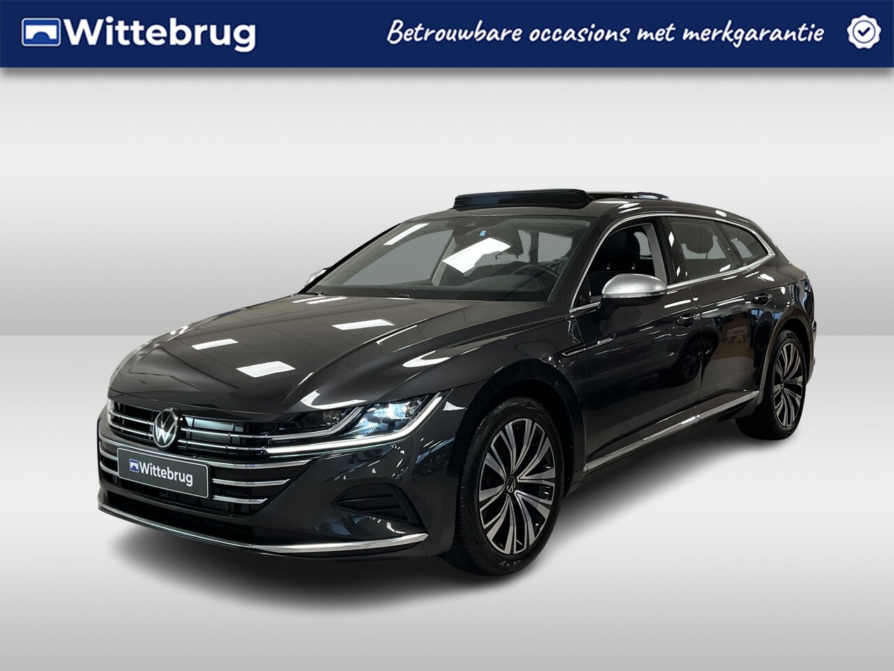 Volkswagen Arteon Shooting Brake - 1.4 TSI 218PK DSG e-Hybrid Elegance Business+ / Panorama dak / Virtual cockpit / App-conne - AutoWereld.nl