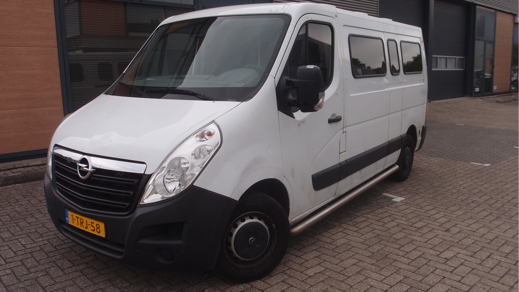 Opel Movano Combi - 2.3 CDTI 150pk L2H1 MARGE automaat airco standkachel ex detentie bus 9-PERS PERSONENVERVOE - AutoWereld.nl