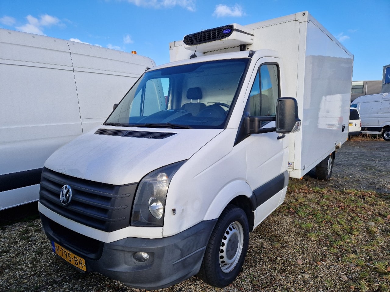 Volkswagen Crafter - 35 2.0 TDI koelwagen koel/vries carrier convecta euro6 4.10 2.10 1.70 lbh - AutoWereld.nl