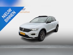 Volkswagen T-Roc - 2.0 TSI 4Motion Sport Panorama dak/ NL Auto /1eEigenaar