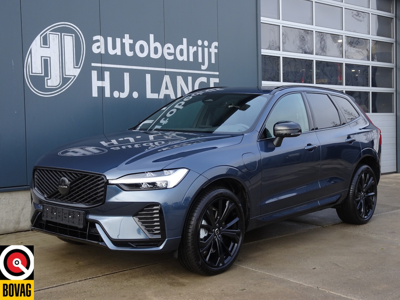 Volvo XC60 - 2.0 T6 Plug-in hybrid AWD Plus Black Edition 2.0 T6 Plug-in hybrid AWD Plus Black Edition - AutoWereld.nl