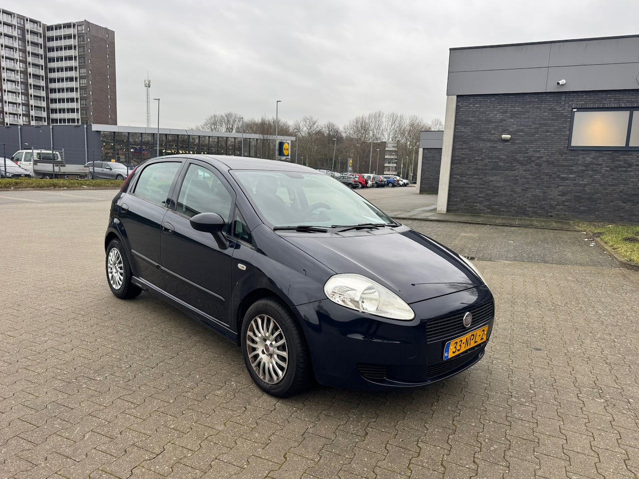Fiat Grande Punto - 1.3 M-Jet Actual 1.3 M-Jet Actual - AutoWereld.nl