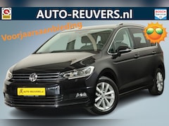 Volkswagen Touran - 1.5 TSI ACT Highline 7p / LED / ACC / CarPlay / Trekhaak / DSG