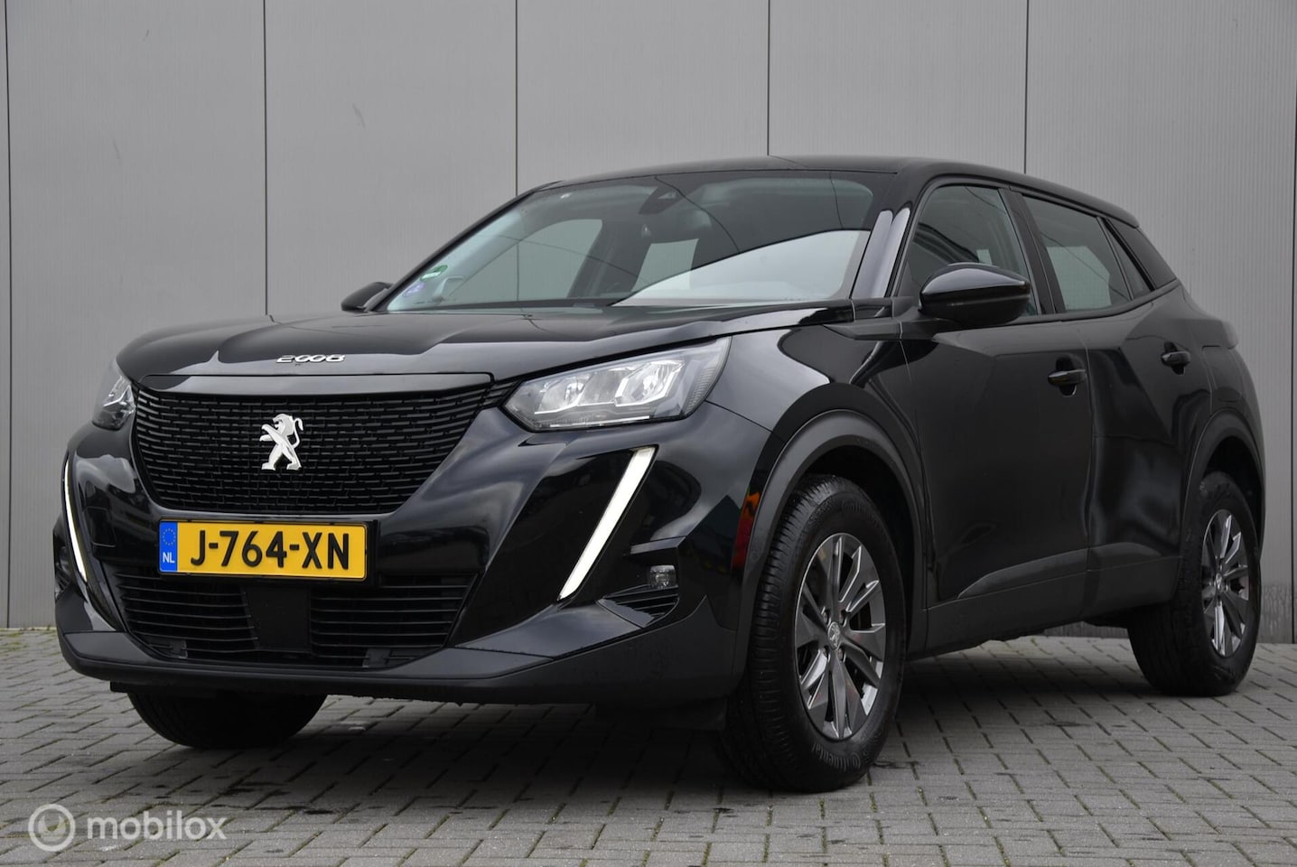 Peugeot 2008 - 1.2 PureTech | Cruise | Carplay | Climate | - AutoWereld.nl
