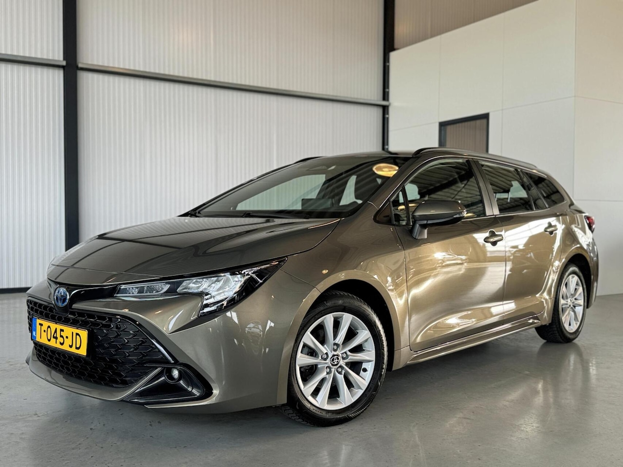 Toyota Corolla Touring Sports - Hybrid 140 Active|Camera|Navi|Adapt.Cruise| - AutoWereld.nl