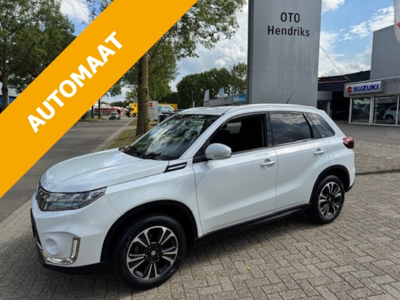 Suzuki Vitara - 1.4 129pk Smart Hybrid Allgrip Style Automaat Trekhaak (RIJKLAARPRIJS) Tot 10 Jaar Suzuki - AutoWereld.nl