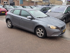 Volvo V40 - 2.0 D2 Nordic+ mooie auto Rijdt en schakelt perfect