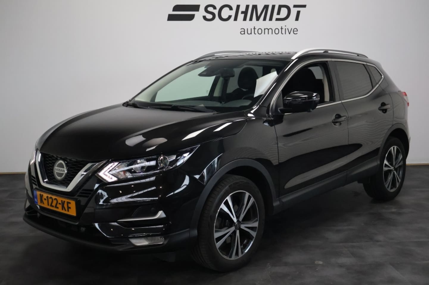 Nissan Qashqai - 1.3 DIG-T N-Connecta 140pk | Panoramadak | 360 Camera | Keyless - AutoWereld.nl