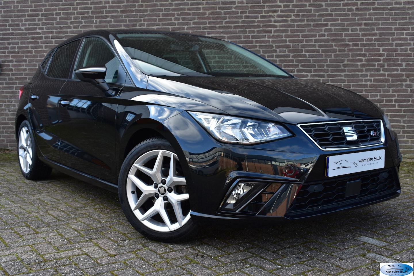SEAT Ibiza - 1.0 TSI FR Business Intense Apple Carplay, Achteruitrijcamera, Beats Audio, NL auto - AutoWereld.nl