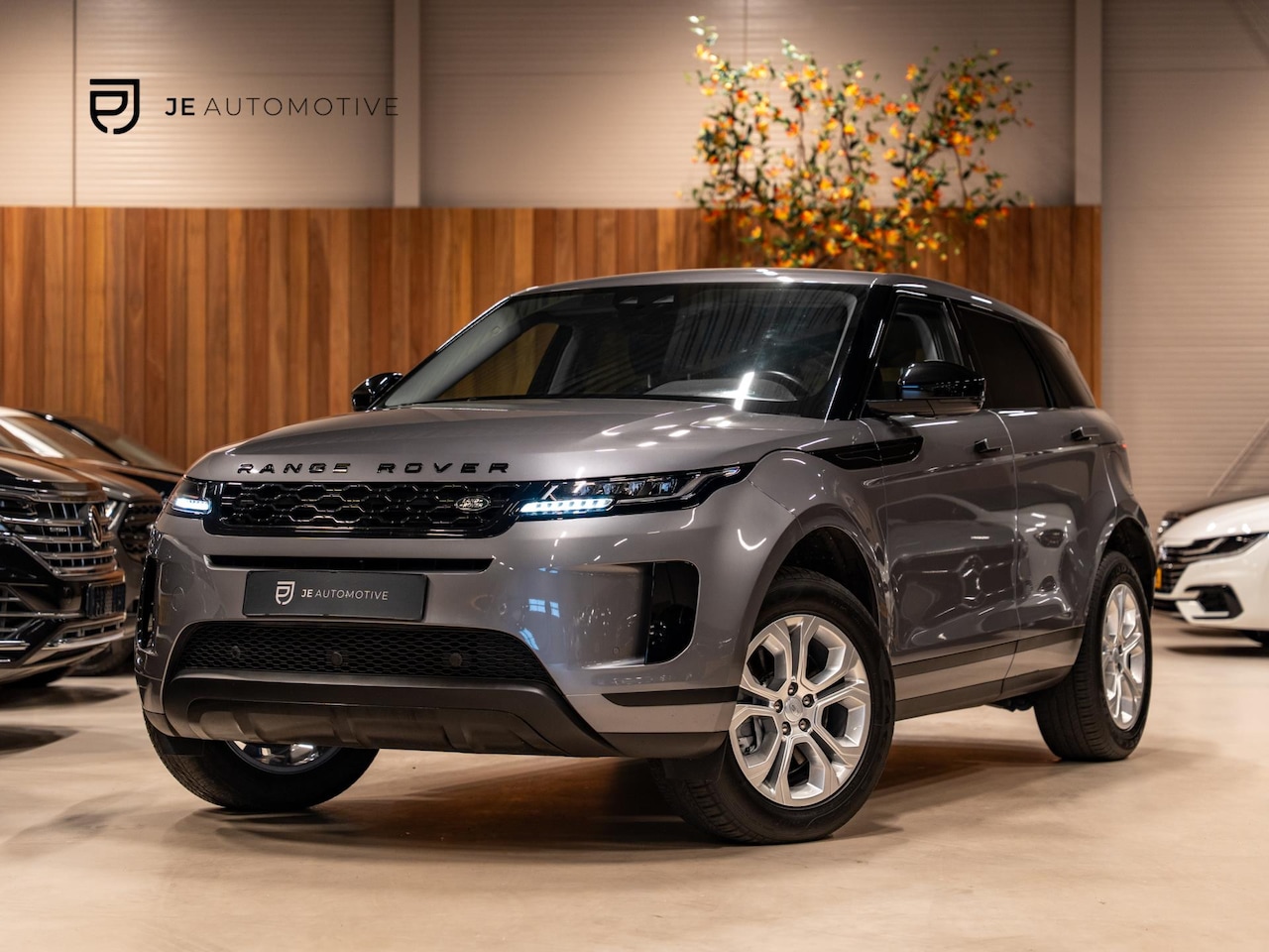 Land Rover Range Rover Evoque - 1.5 P300e 309PK AWD, Black Pack, Plug In, Voll Led, Camera, Clima, Cruise, Voll Onderhoud - AutoWereld.nl