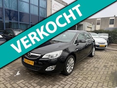 Opel Astra - 1.4 Cosmo 5-drs Airco, APK 01/27, TREKHAAK