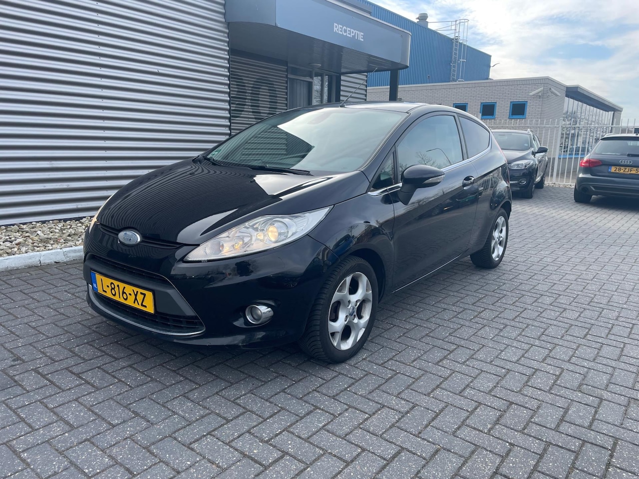 Ford Fiesta - 1.6 Ghia 1.6 Ghia - AutoWereld.nl