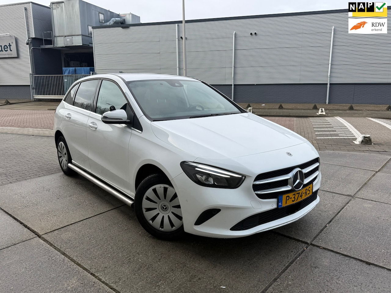 Mercedes-Benz B-klasse - 200 Luxury Line APK 5DR AUTOMAAT 5dr - AutoWereld.nl