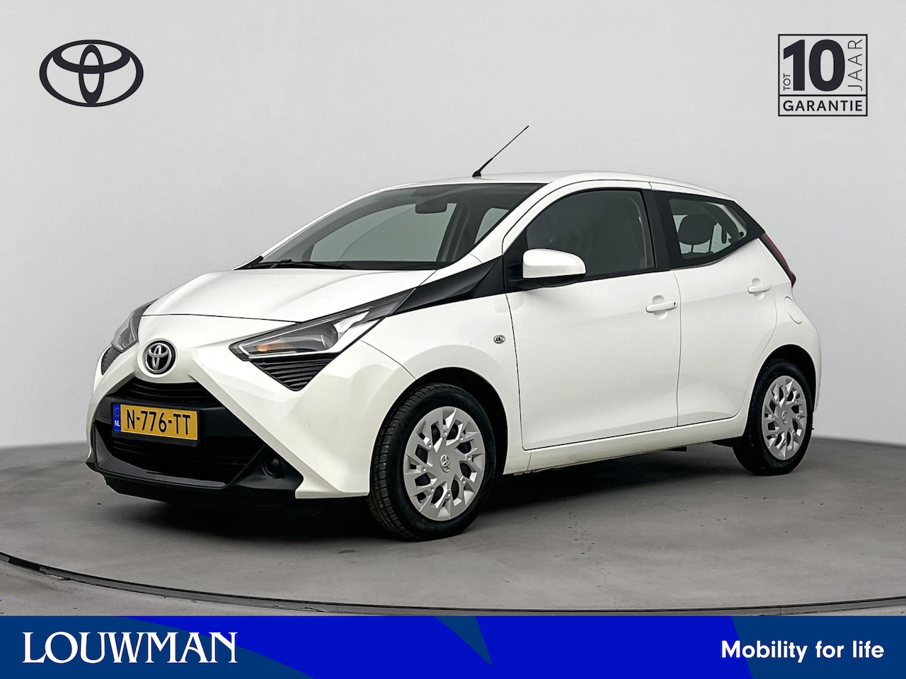 Toyota Aygo - 1.0 VVT-i x-play | Car Play - AutoWereld.nl