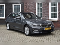 BMW 3-serie - 330 330e xDrive High Executive/Panodak/Leer/4WD Wij zijn op afspraak geopend Graag bellen