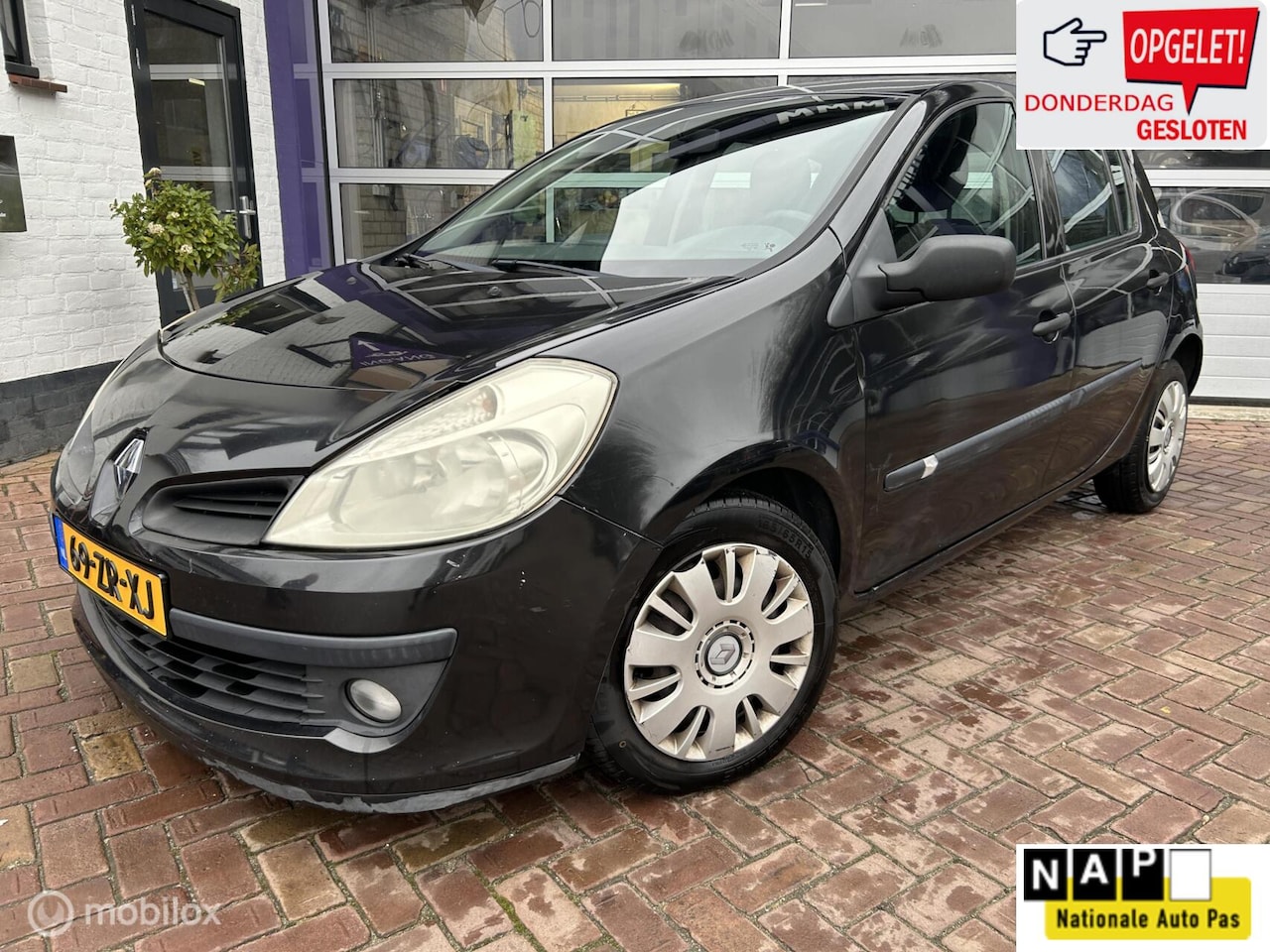 Renault Clio - 1.2-16V Dynamique * AIRCO * 5 DEURS * - AutoWereld.nl