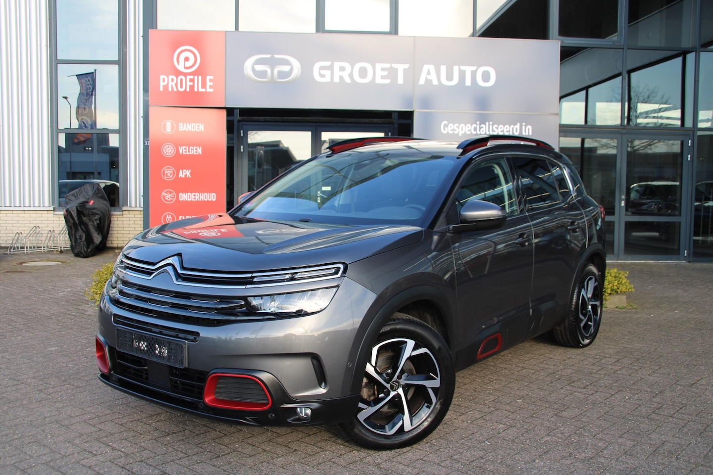 Citroën C5 Aircross - 1.2 PureTech 130pk Shine Automaat Airco Navi Camera Carplay Vol!!!!! - AutoWereld.nl