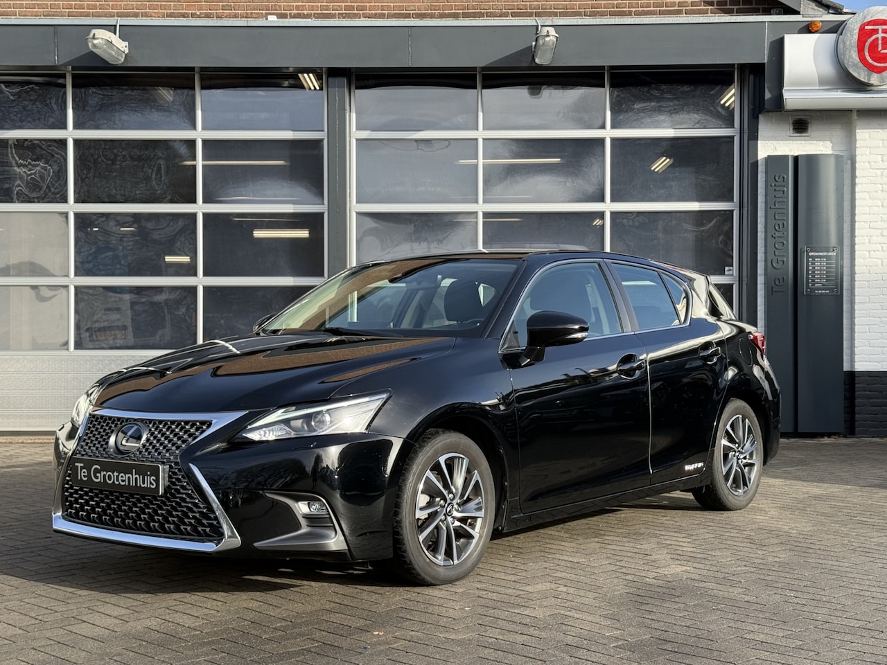 Lexus CT 200h - Business Line Pro - AutoWereld.nl