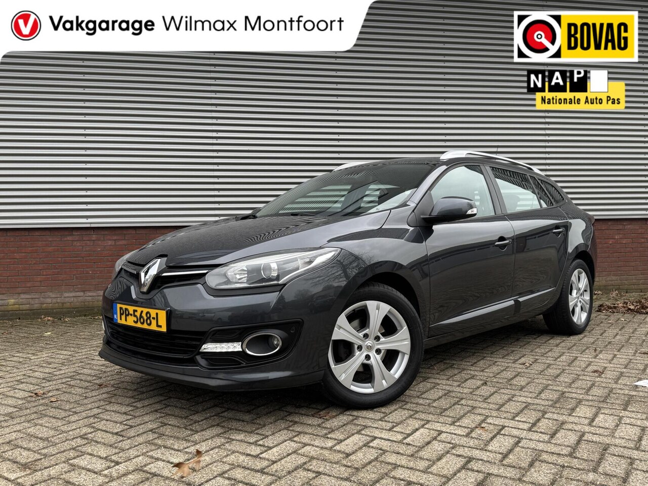 Renault Mégane Estate - 1.2 TCe Bose|Cruise|Trekhaak|Stoelverwarming|Navi|Bluetooth| - AutoWereld.nl