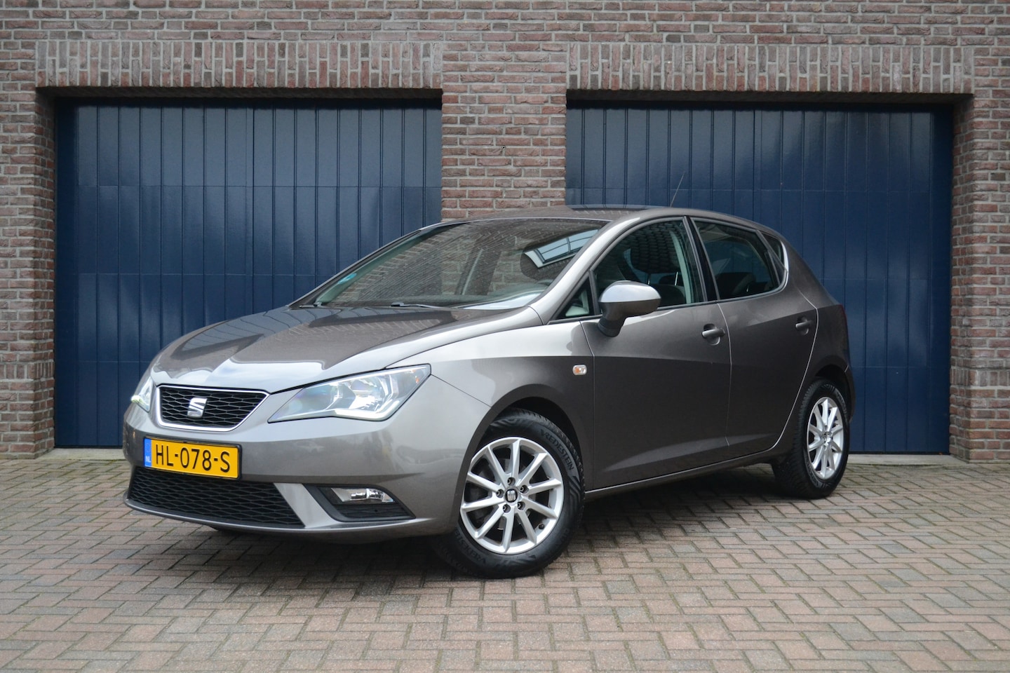 SEAT Ibiza - 1.0 EcoTSI Style Connect | Carplay/Android Auto | Airco | Cruise | Navi | Bluetooth | Park - AutoWereld.nl