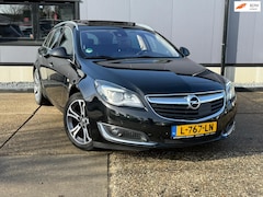 Opel Insignia Sports Tourer - 1.6 CDTI EcoFLEX Innovation trekhaak pano / navi enz volle auto
