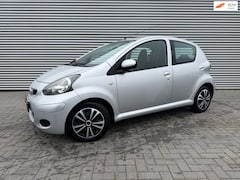 Toyota Aygo - 1.0-12V cool bouwjaar 2009 ( nw apk )