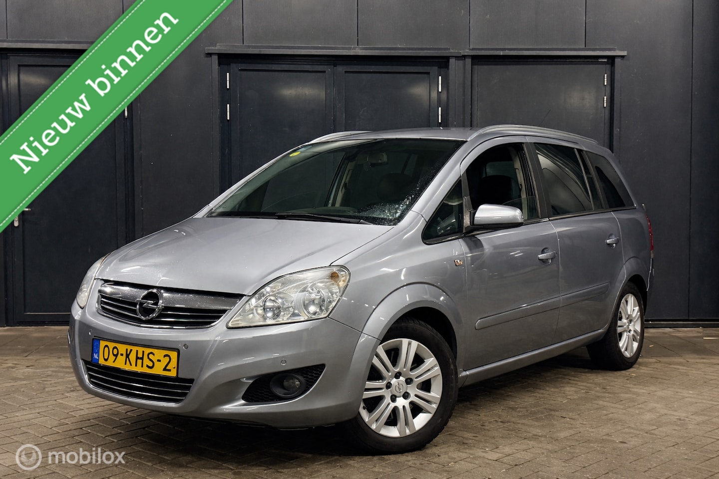 Opel Zafira - 2.2 Cosmo nwe apk+beurt|parkeersensoren|cruise - AutoWereld.nl
