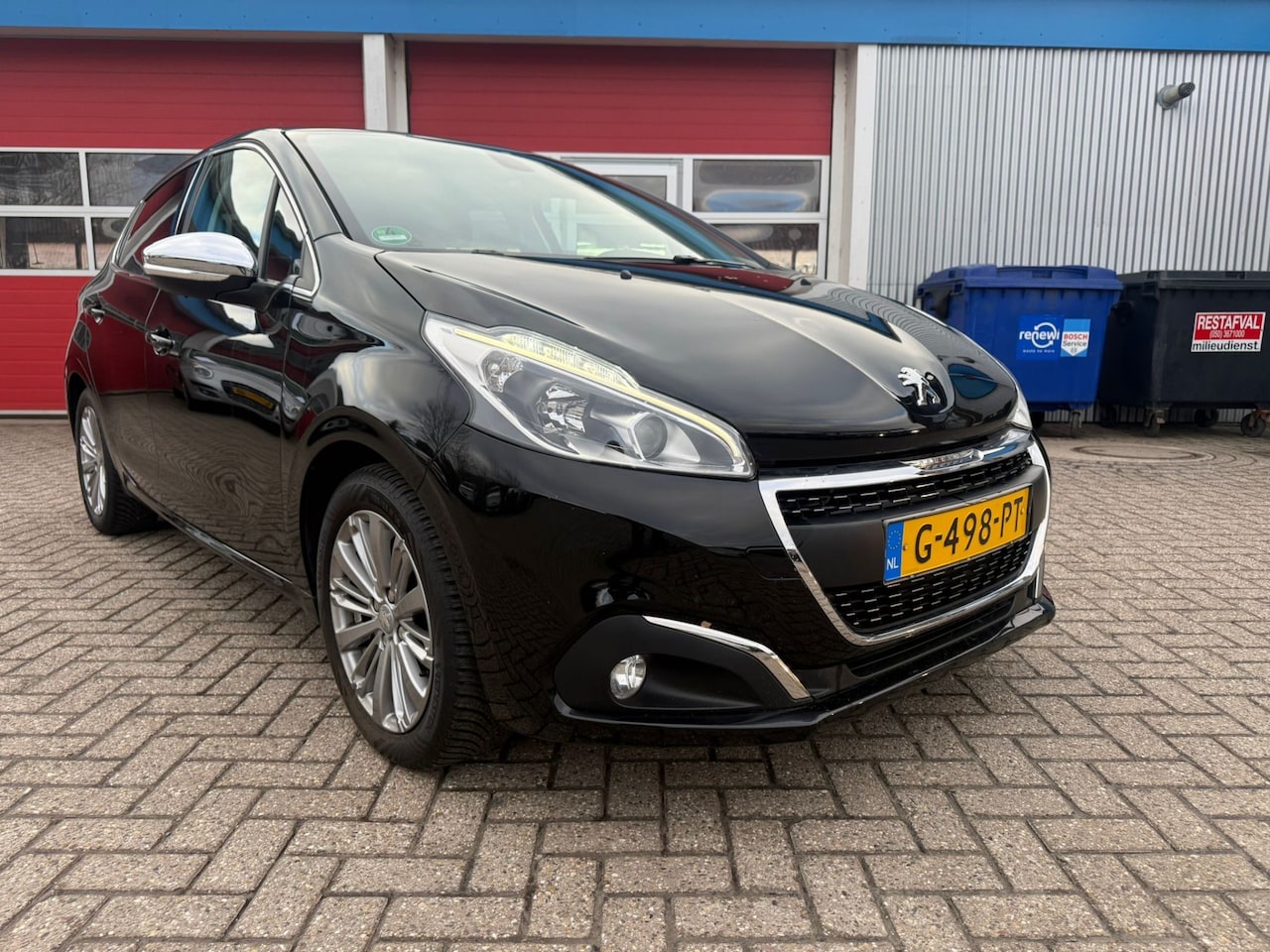 Peugeot 208 - 1.2 83PK PureTech | Allure | Navigatie | Airco | Achteruitrijcamera | - AutoWereld.nl