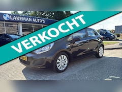 Kia Rio - 1.2 CVVT Blackline Huurkoop Inruil APK Garantie