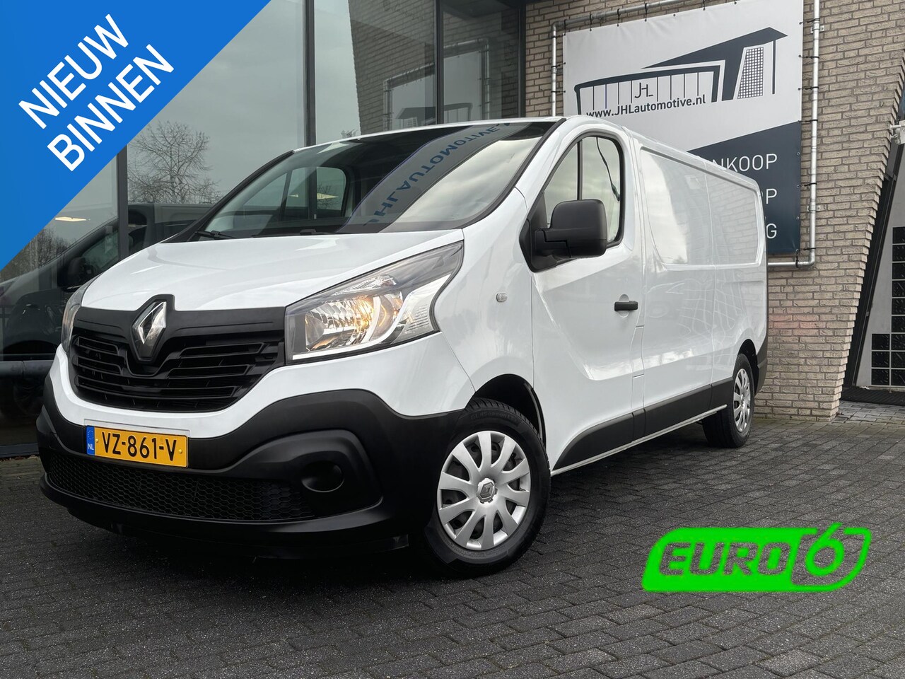 Renault Trafic - 1.6 dCi T29 L2H1*A/C*CRUISE*NAVI*HAAK*3PERS.* - AutoWereld.nl