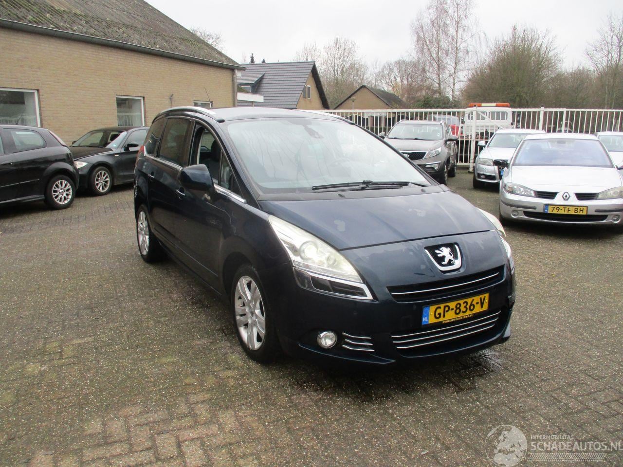 Peugeot 5008 - 2.0 HDiF GT 5p. 2.0 HDiF GT 5p. - AutoWereld.nl