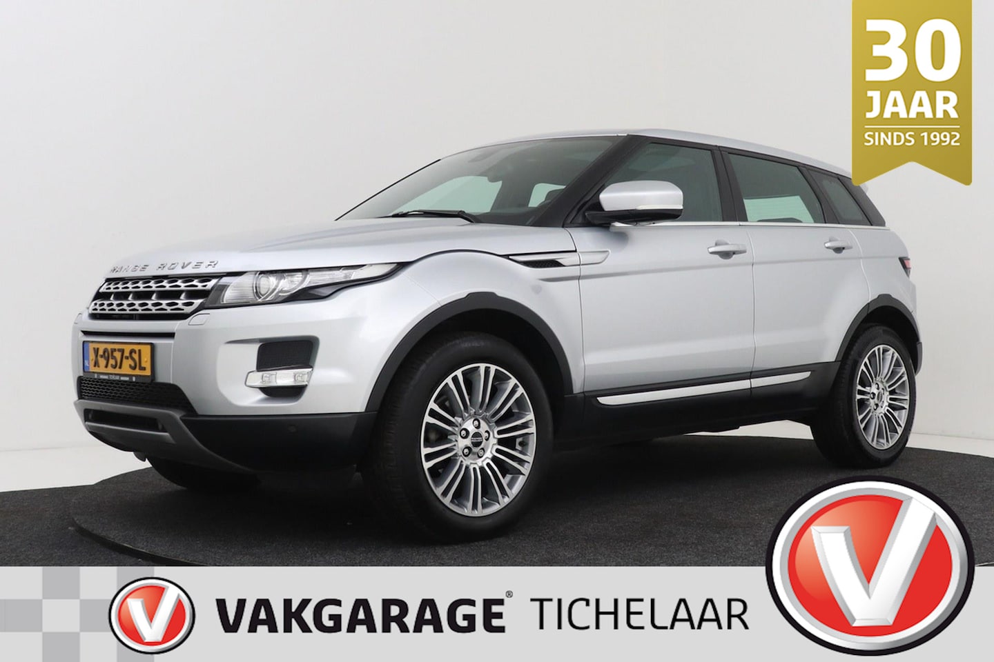 Land Rover Range Rover Evoque - 2.0 Si 4WD Prestige | Panoramadak | Trekhaak | Leer | Camera - AutoWereld.nl