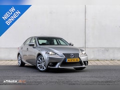Lexus IS - 300h Business Line Pro