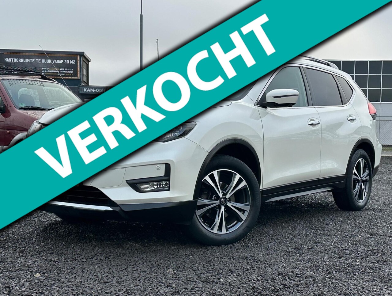 Nissan X-Trail - 1.6 DIG-T N-Connecta/360 CAM/PANO/NW APK - AutoWereld.nl