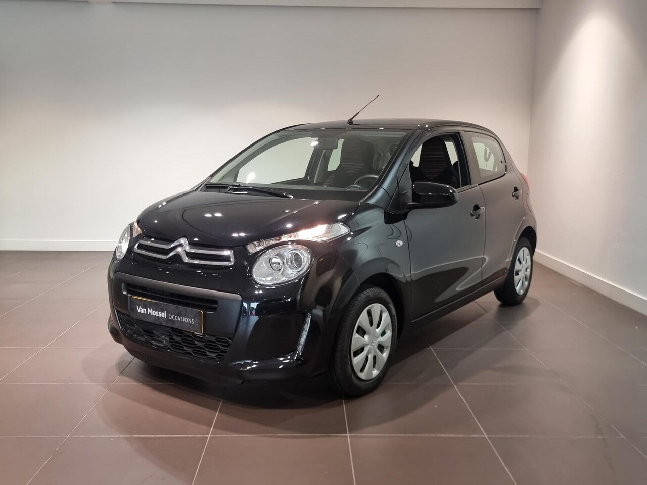 Citroën C1 - 1.0 VTi Feel AIRCO | CAMERA | APPLE CARPLAY-ANDROID AUTO - AutoWereld.nl