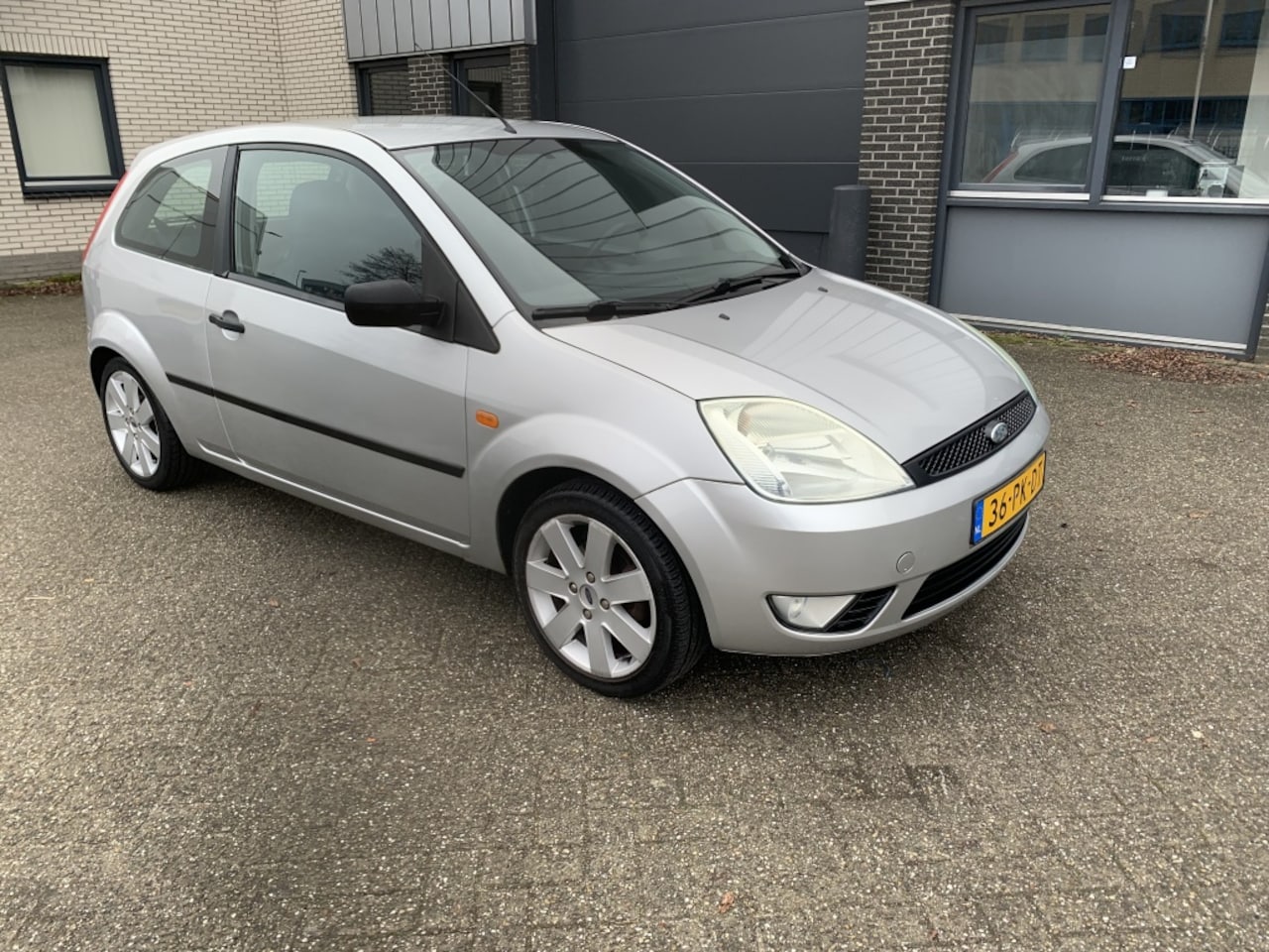 Ford Fiesta - 1.3 Futura 1.3 Futura - AutoWereld.nl